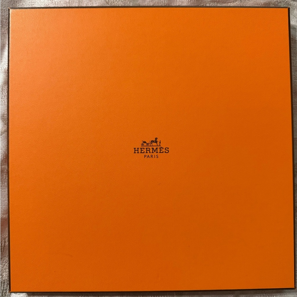 Authentic RARE HERMES - Picture 9 of 11